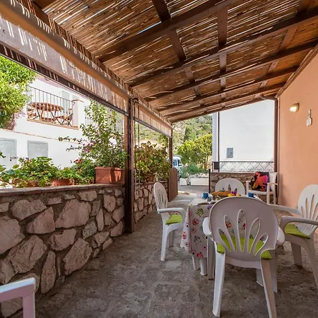 Borgo Mare * Patresi